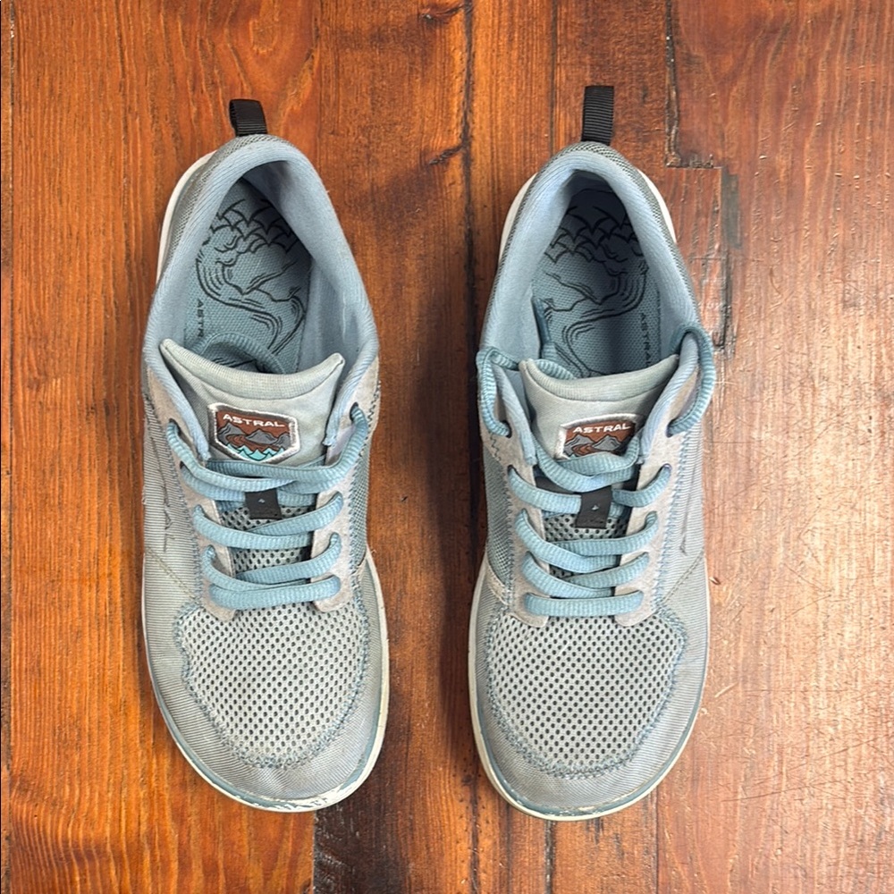 Astr Gray Sneakers Mesh Upper Comfort